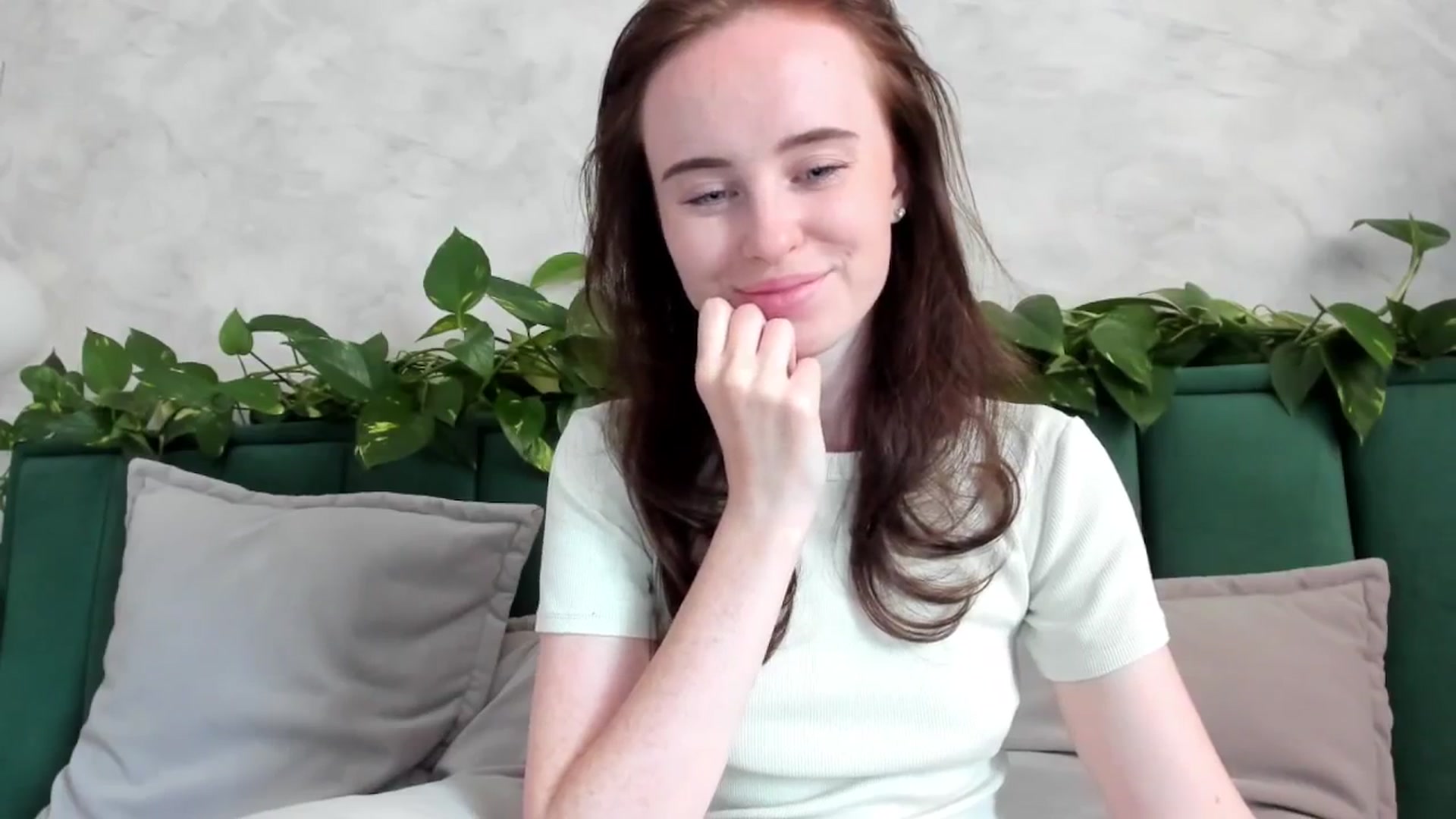 Gallery image thumbnail from userSasha's myfreecams stream on, 07/06/2025, 07:01 image 11 of 20