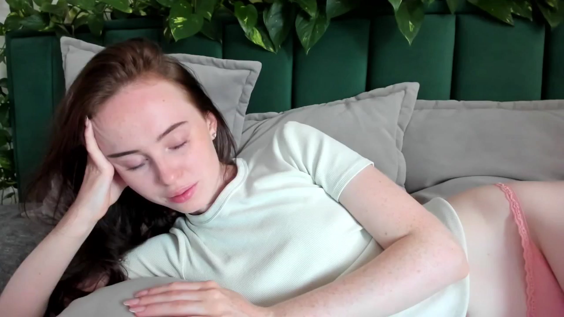 Gallery image thumbnail from userSasha's myfreecams stream on, 07/06/2025, 07:01 image 2 of 20