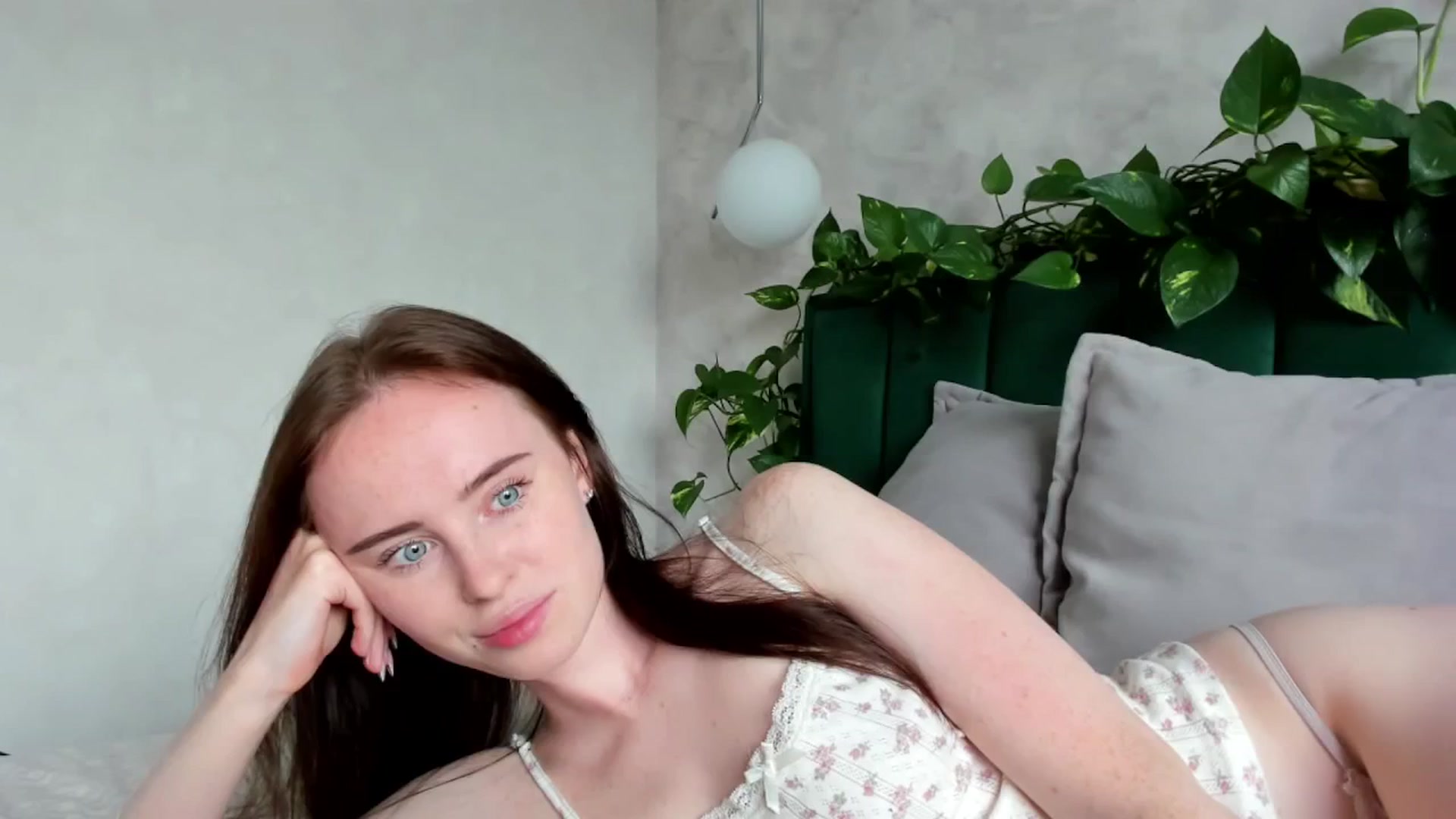 Gallery image thumbnail from userSasha's myfreecams stream on, 07/10/2025, 15:19 image 11 of 20