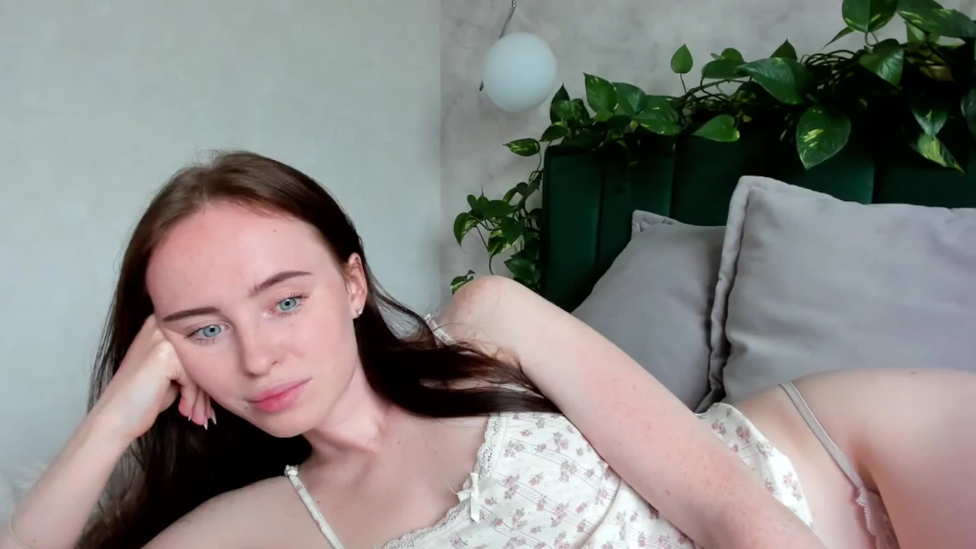 Gallery image thumbnail from userSasha's myfreecams stream on, 07/10/2025, 15:19 image 19 of 20