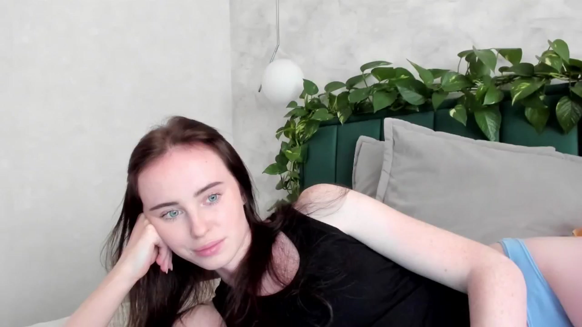 Gallery image thumbnail from userSasha's myfreecams stream on, 08/05/2025, 16:30 image 5 of 20
