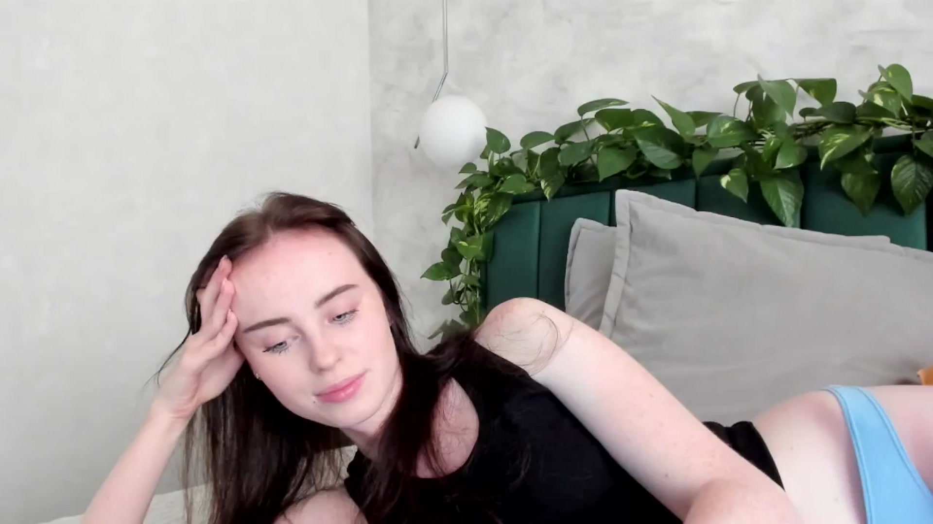 Gallery image thumbnail from userSasha's myfreecams stream on, 08/05/2025, 16:30 image 7 of 20