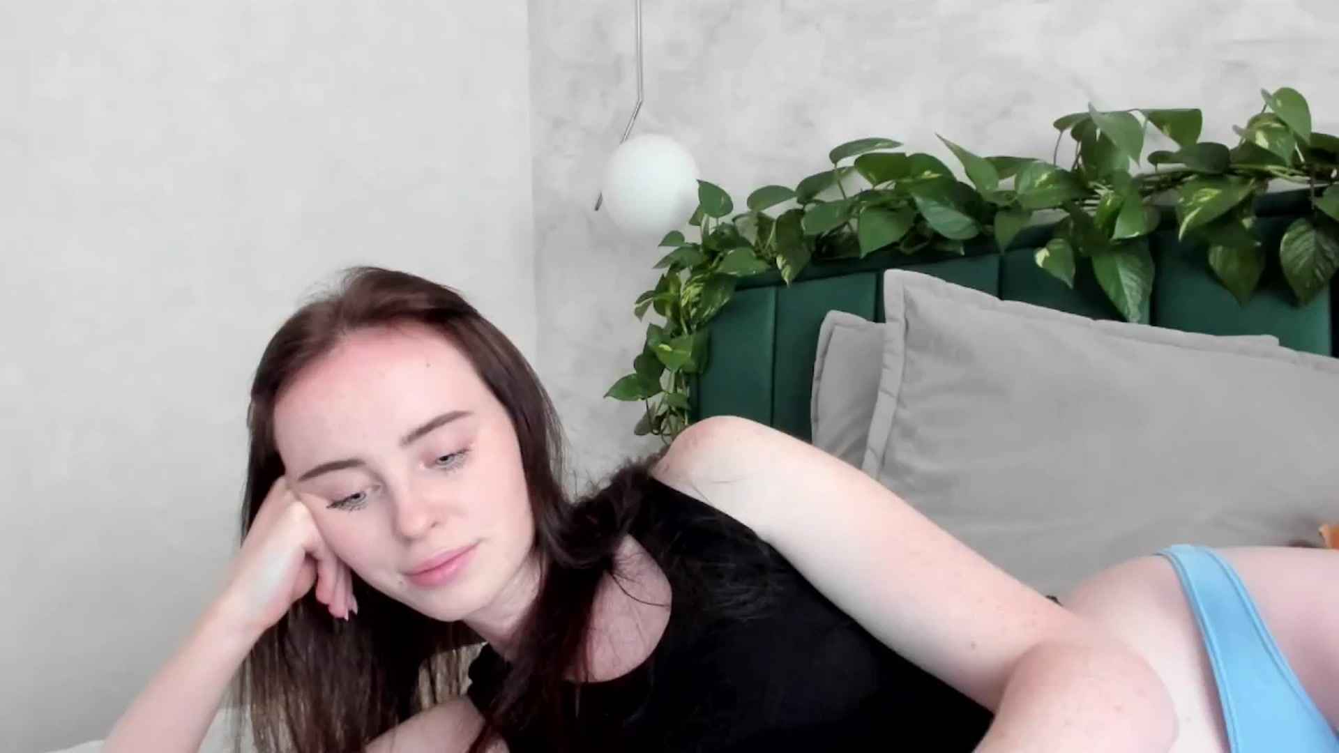Gallery image thumbnail from userSasha's myfreecams stream on, 08/05/2025, 16:30 image 11 of 20