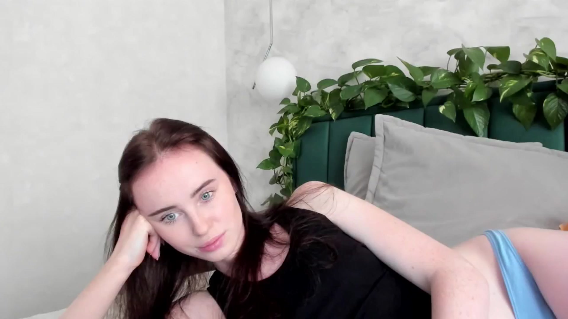 Gallery image thumbnail from userSasha's myfreecams stream on, 08/05/2025, 16:30 image 4 of 20