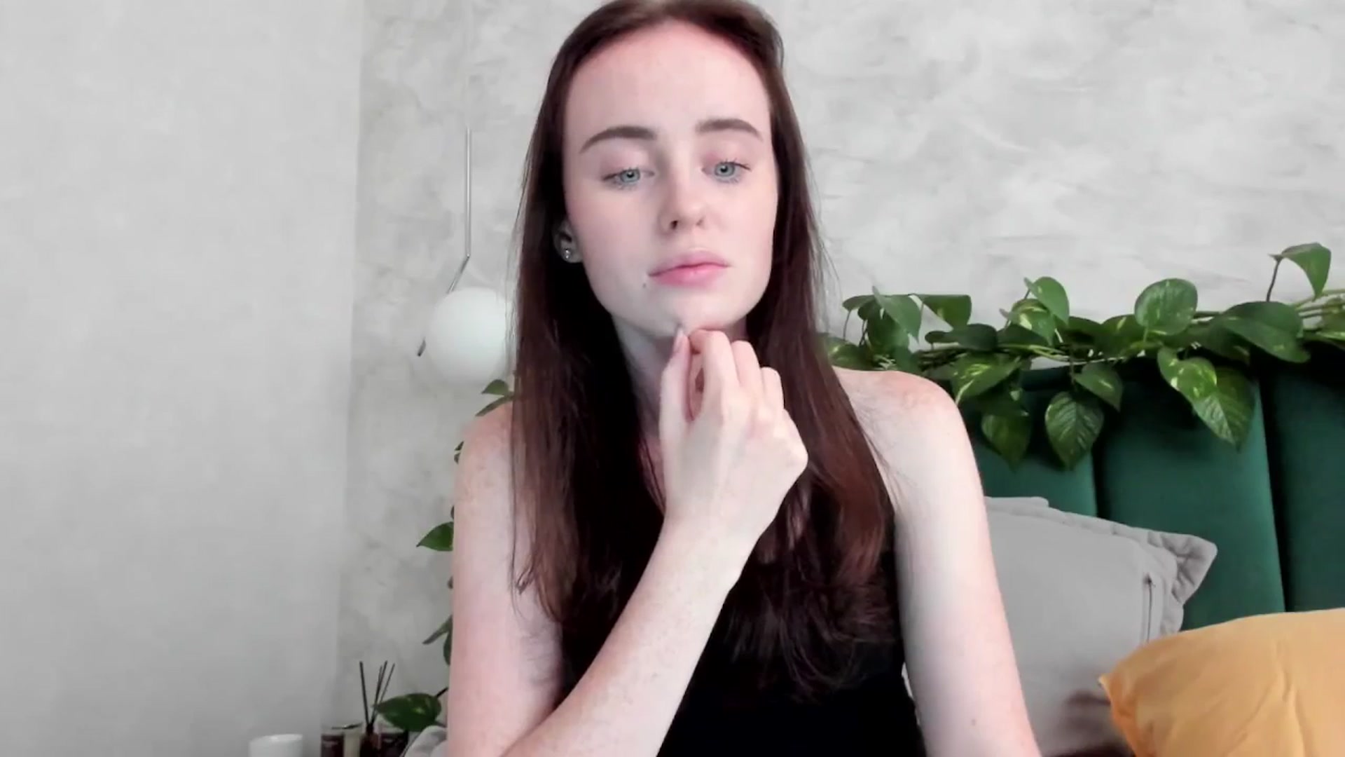 Gallery image thumbnail from userSasha's myfreecams stream on, 08/05/2025, 16:30 image 17 of 20