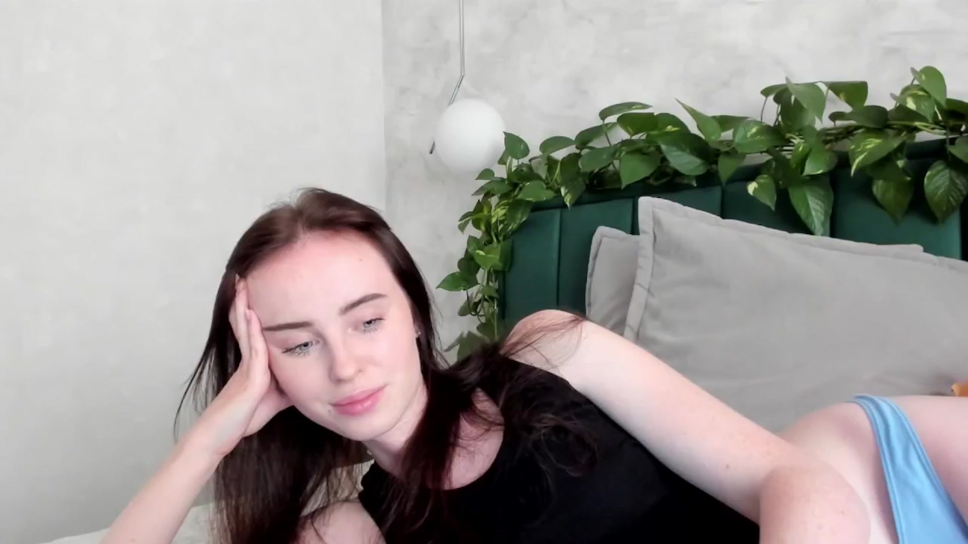 Gallery image thumbnail from userSasha's myfreecams stream on, 08/05/2025, 16:30 image 3 of 20