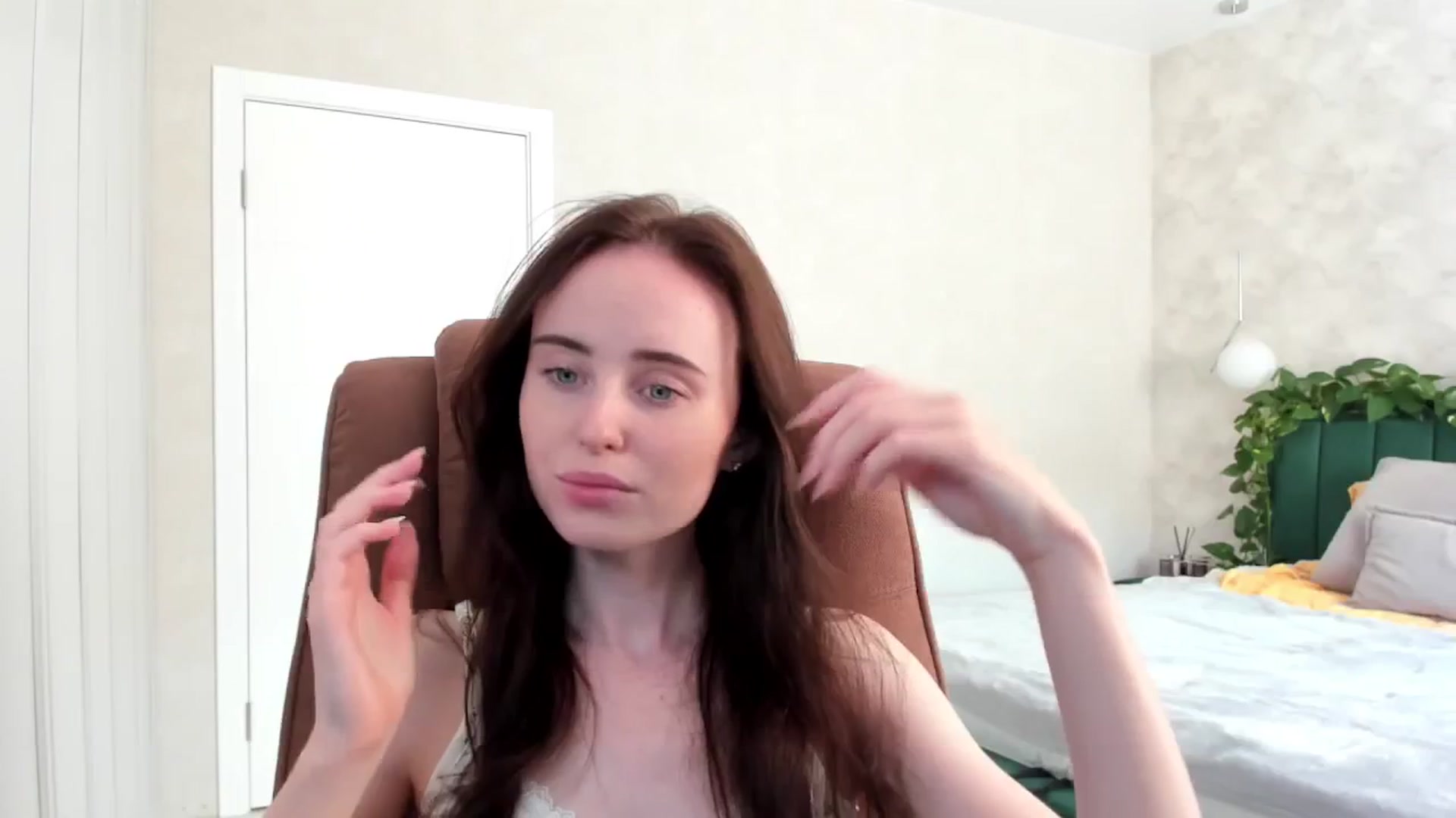 Gallery image thumbnail from userSasha's myfreecams stream on, 08/08/2025, 08:12 image 14 of 20