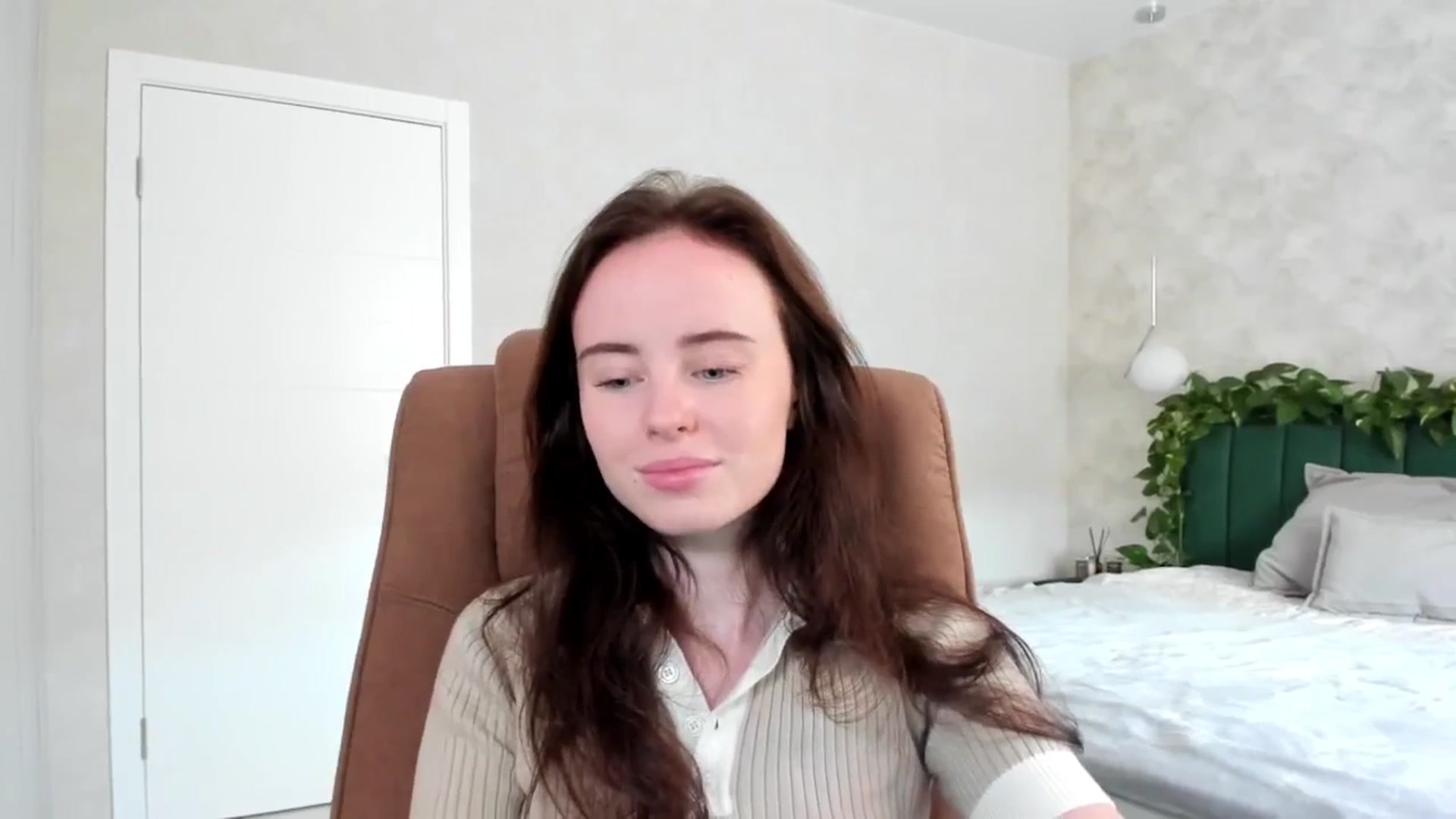 Gallery image thumbnail from userSasha's myfreecams stream on, 08/09/2025, 07:22 image 4 of 20