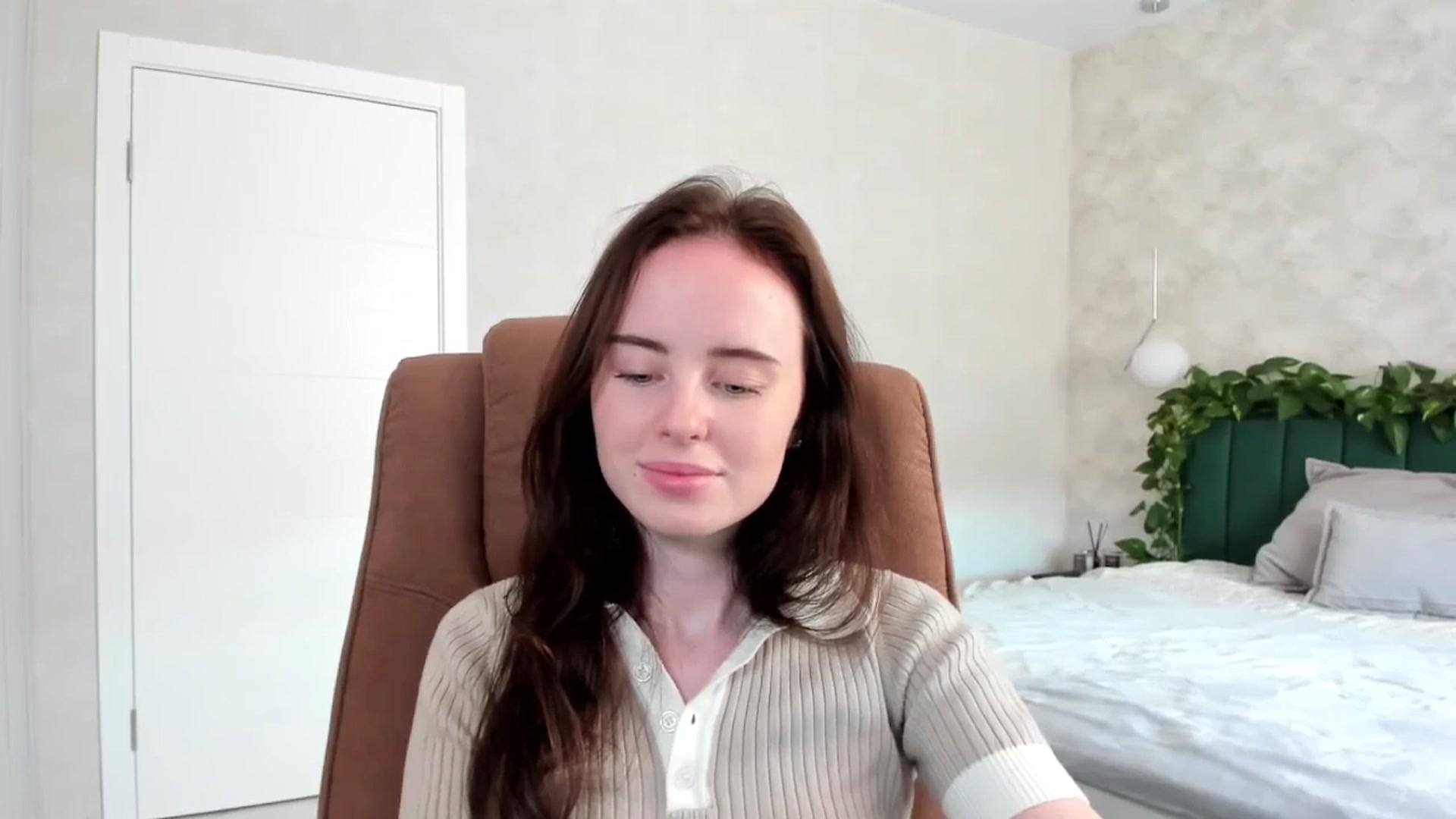 Gallery image thumbnail from userSasha's myfreecams stream on, 08/09/2025, 07:22 image 14 of 20