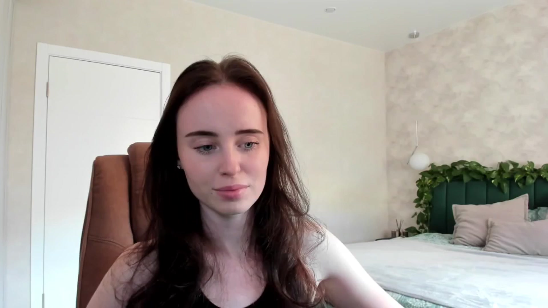 Gallery image thumbnail from userSasha's myfreecams stream on, 08/13/2025, 14:18 image 17 of 20