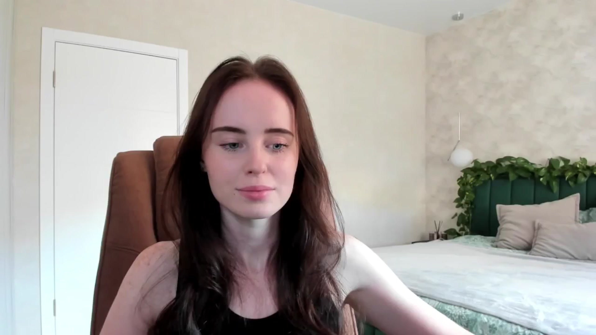 Gallery image thumbnail from userSasha's myfreecams stream on, 08/13/2025, 14:18 image 13 of 20
