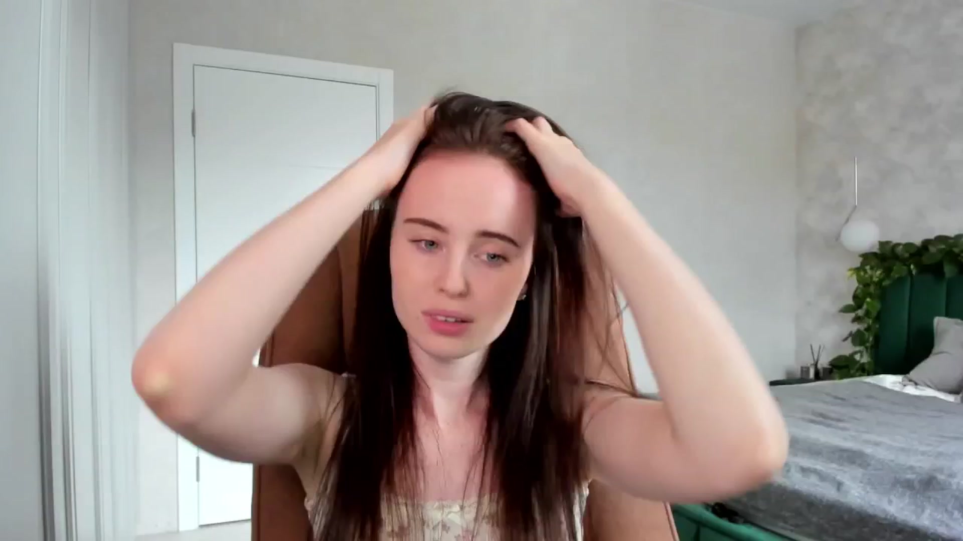 Gallery image thumbnail from userSasha's myfreecams stream on, 08/22/2025, 14:39 image 6 of 20