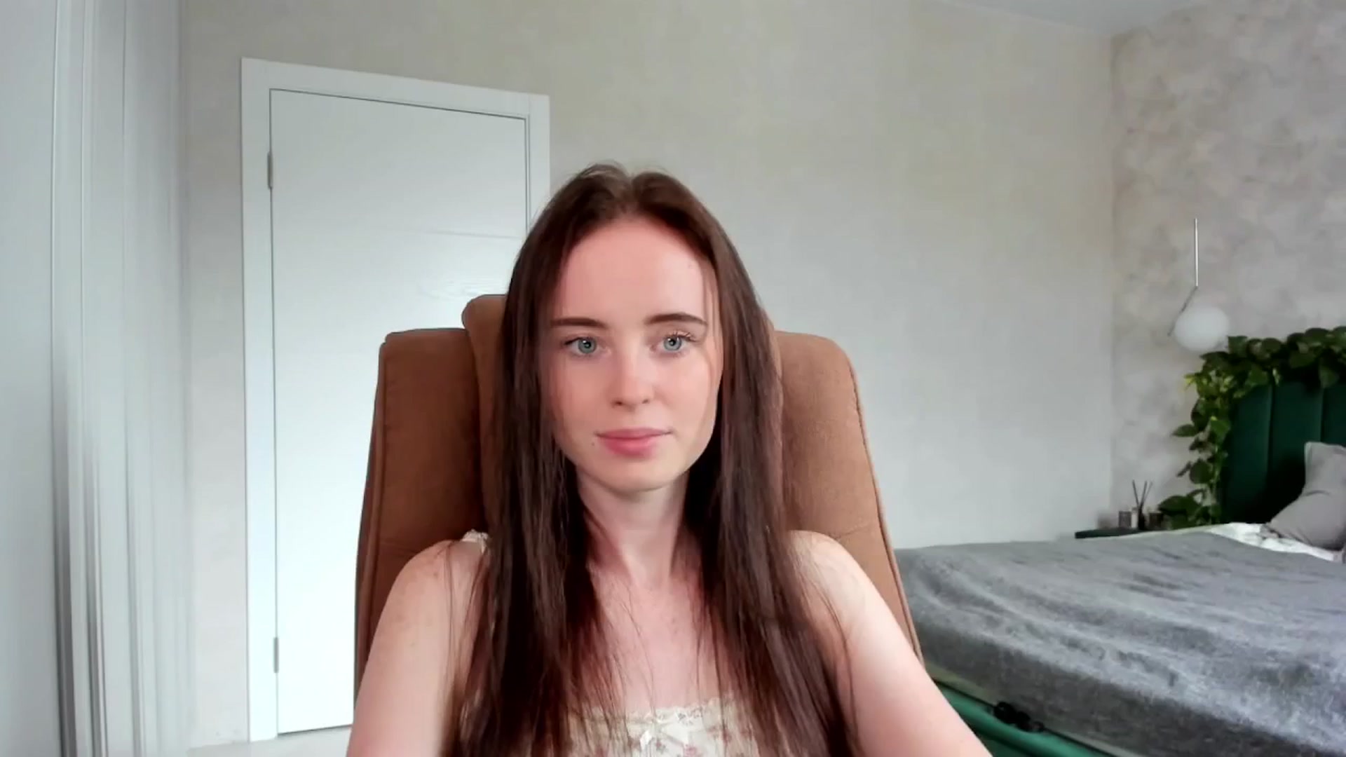 Gallery image thumbnail from userSasha's myfreecams stream on, 08/22/2025, 14:39 image 5 of 20