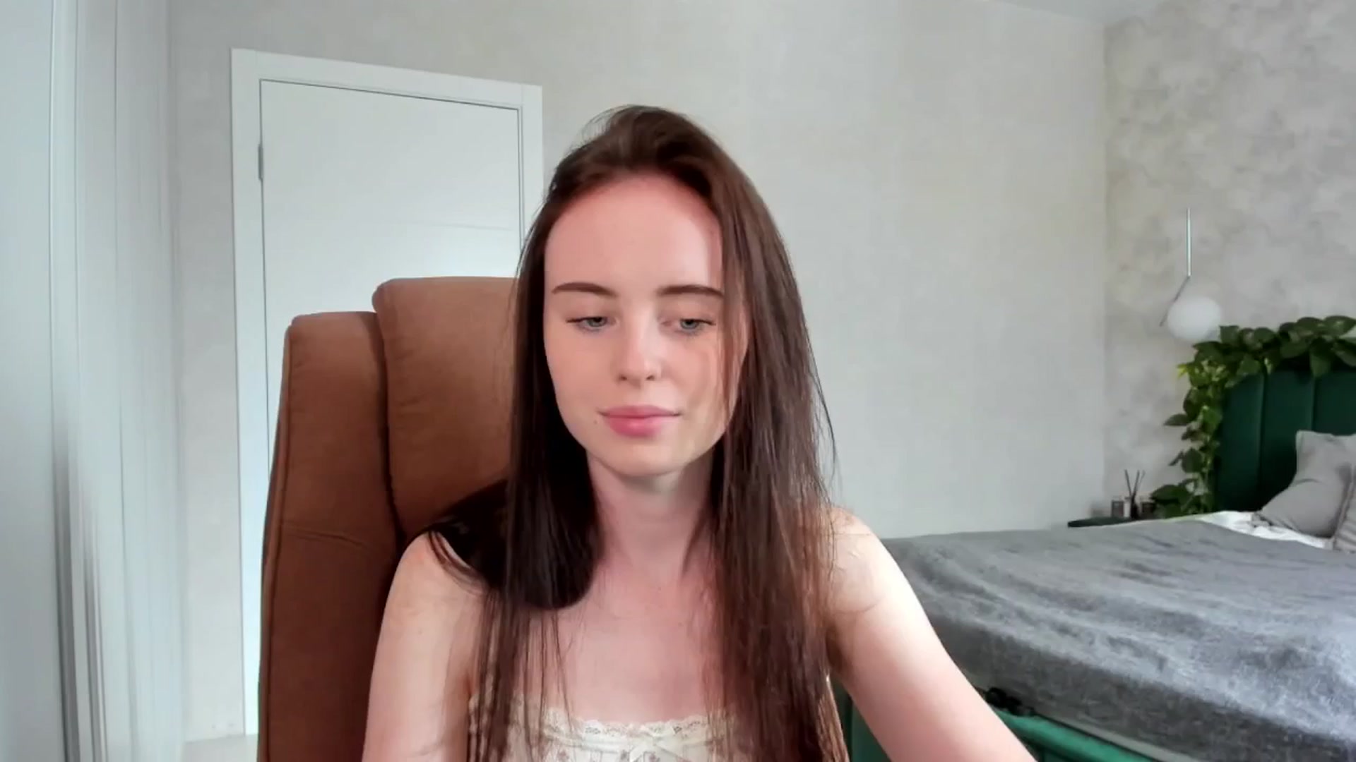 Gallery image thumbnail from userSasha's myfreecams stream on, 08/22/2025, 14:39 image 18 of 20