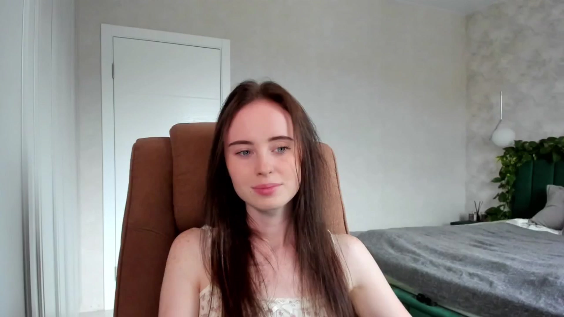 Gallery image thumbnail from userSasha's myfreecams stream on, 08/22/2025, 14:39 image 2 of 20