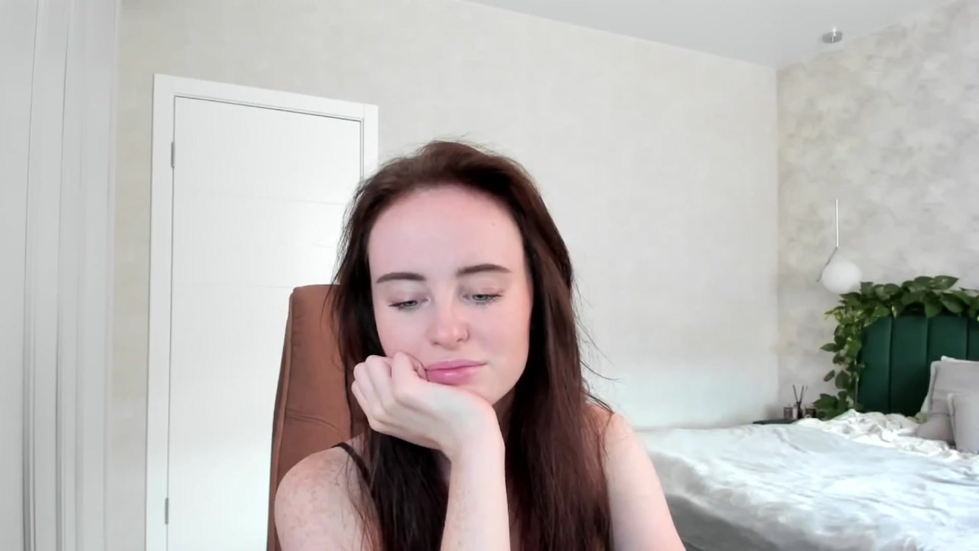 Gallery image thumbnail from userSasha's myfreecams stream on, 08/26/2025, 14:46 image 8 of 20