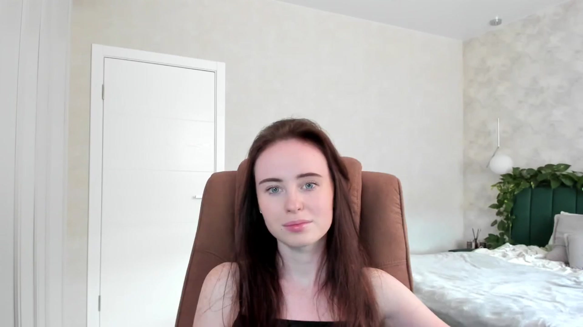 Gallery image thumbnail from userSasha's myfreecams stream on, 08/26/2025, 14:46 image 5 of 20