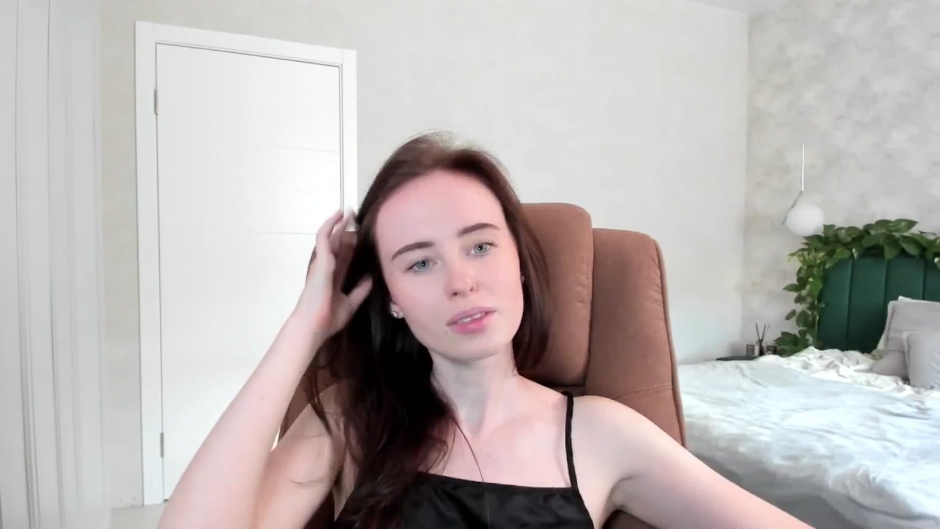 Gallery image thumbnail from userSasha's myfreecams stream on, 08/26/2025, 14:46 image 14 of 20