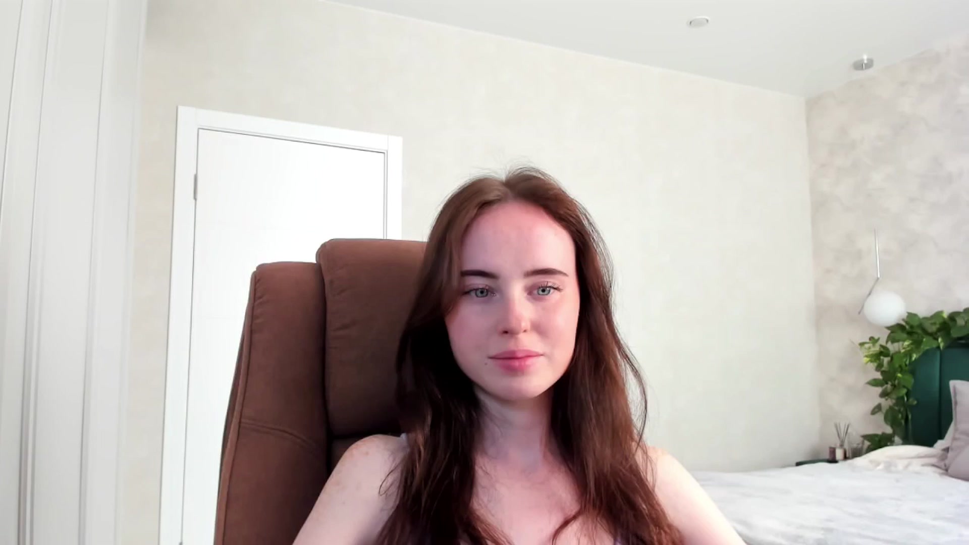 Gallery image thumbnail from userSasha's myfreecams stream on, 09/08/2025, 09:33 image 12 of 20