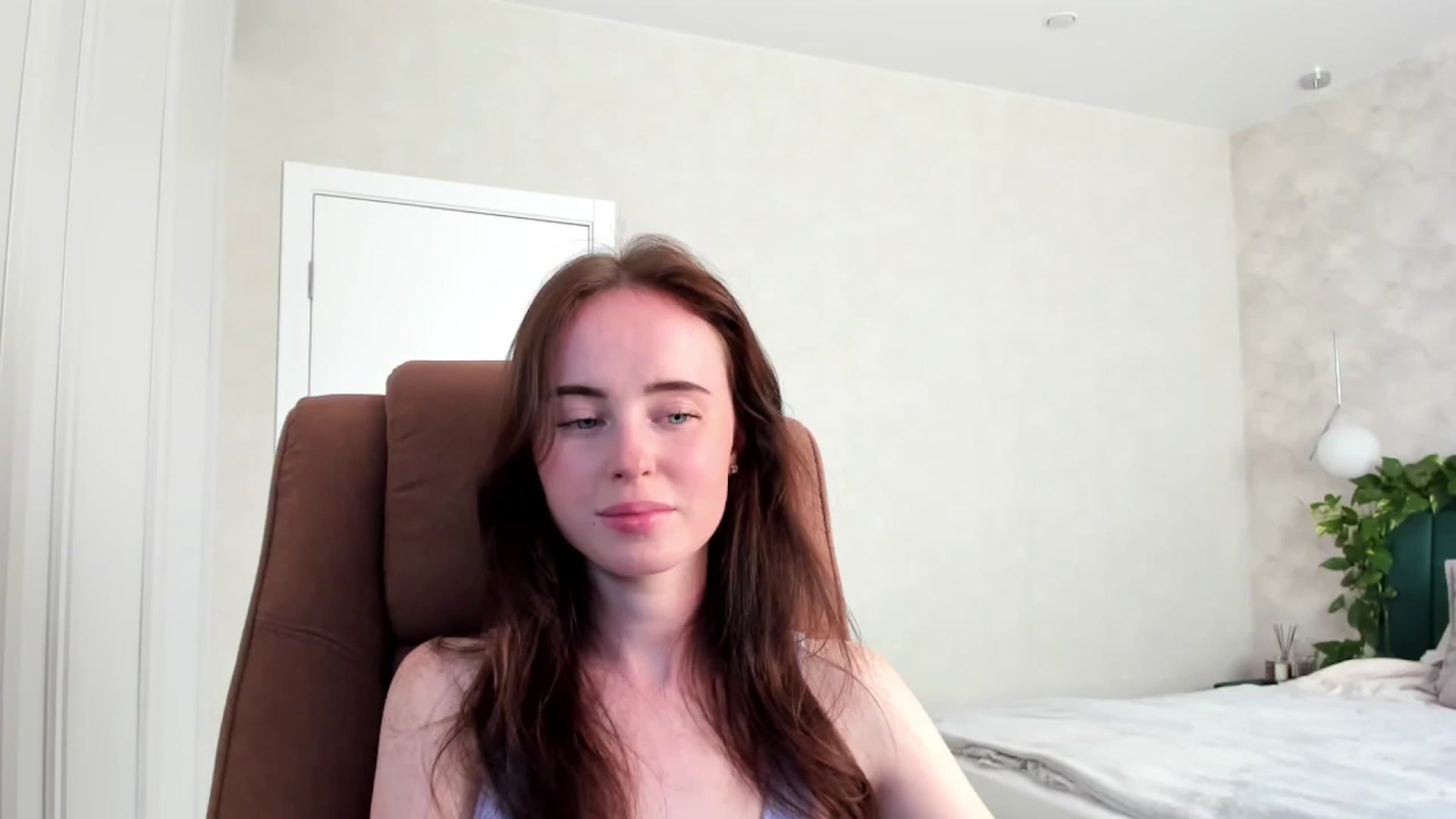 Gallery image thumbnail from userSasha's myfreecams stream on, 09/08/2025, 10:32 image 18 of 20