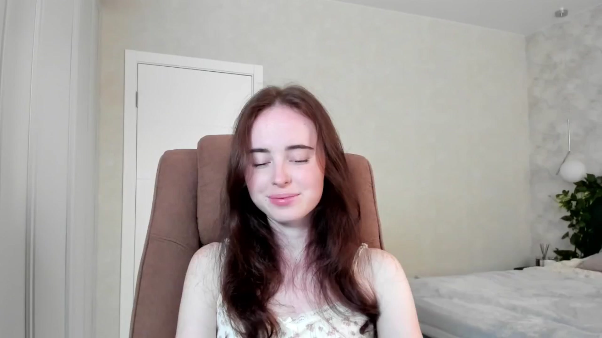 Gallery image thumbnail from userSasha's myfreecams stream on, 09/09/2025, 15:51 image 5 of 20