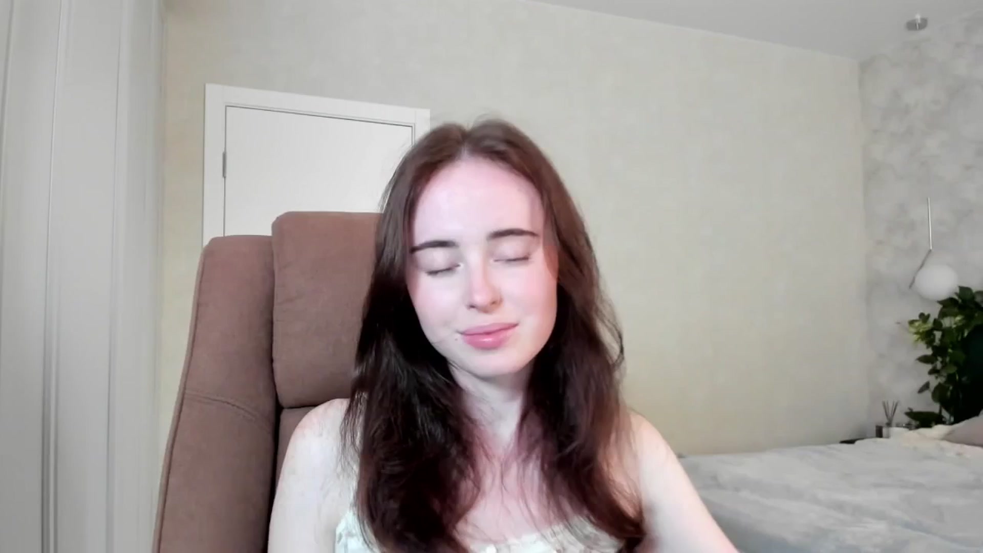 Gallery image thumbnail from userSasha's myfreecams stream on, 09/09/2025, 15:51 image 7 of 20