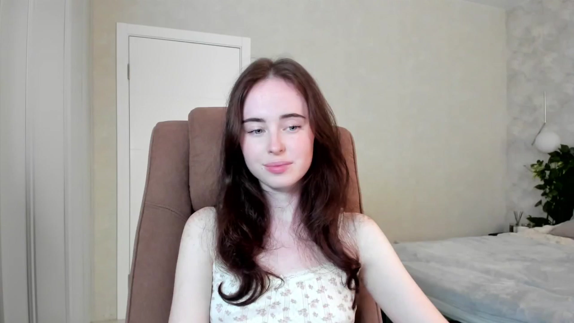 Gallery image thumbnail from userSasha's myfreecams stream on, 09/09/2025, 15:51 image 17 of 20