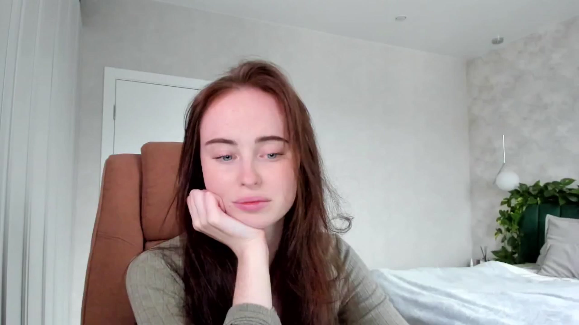 Gallery image thumbnail from userSasha's myfreecams stream on, 09/16/2025, 15:28 image 17 of 20