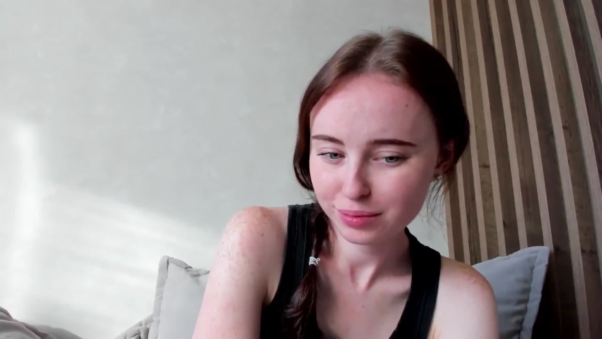 Gallery image thumbnail from userSasha's myfreecams stream on, 09/28/2025, 07:10 image 16 of 20