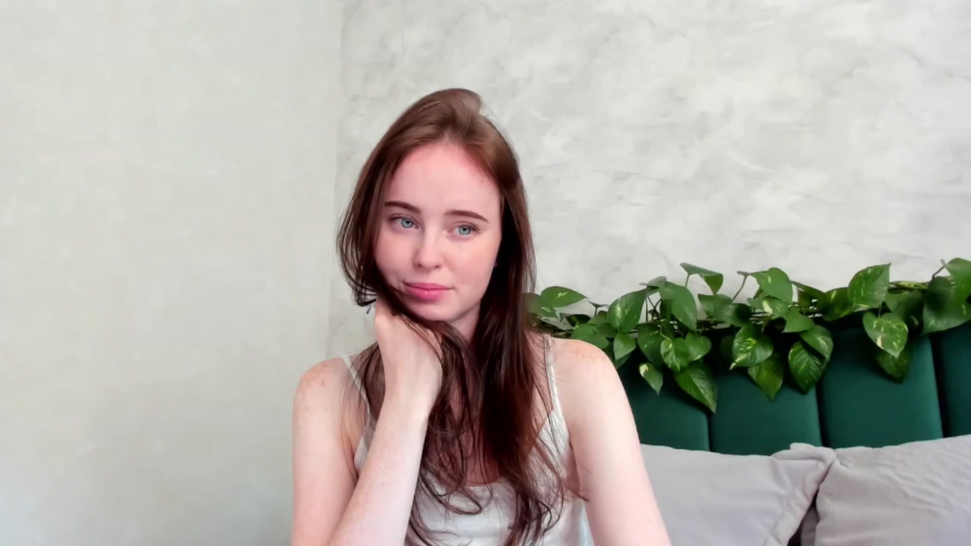 Gallery image thumbnail from userSasha's myfreecams stream on, 09/30/2025, 12:20 image 20 of 20
