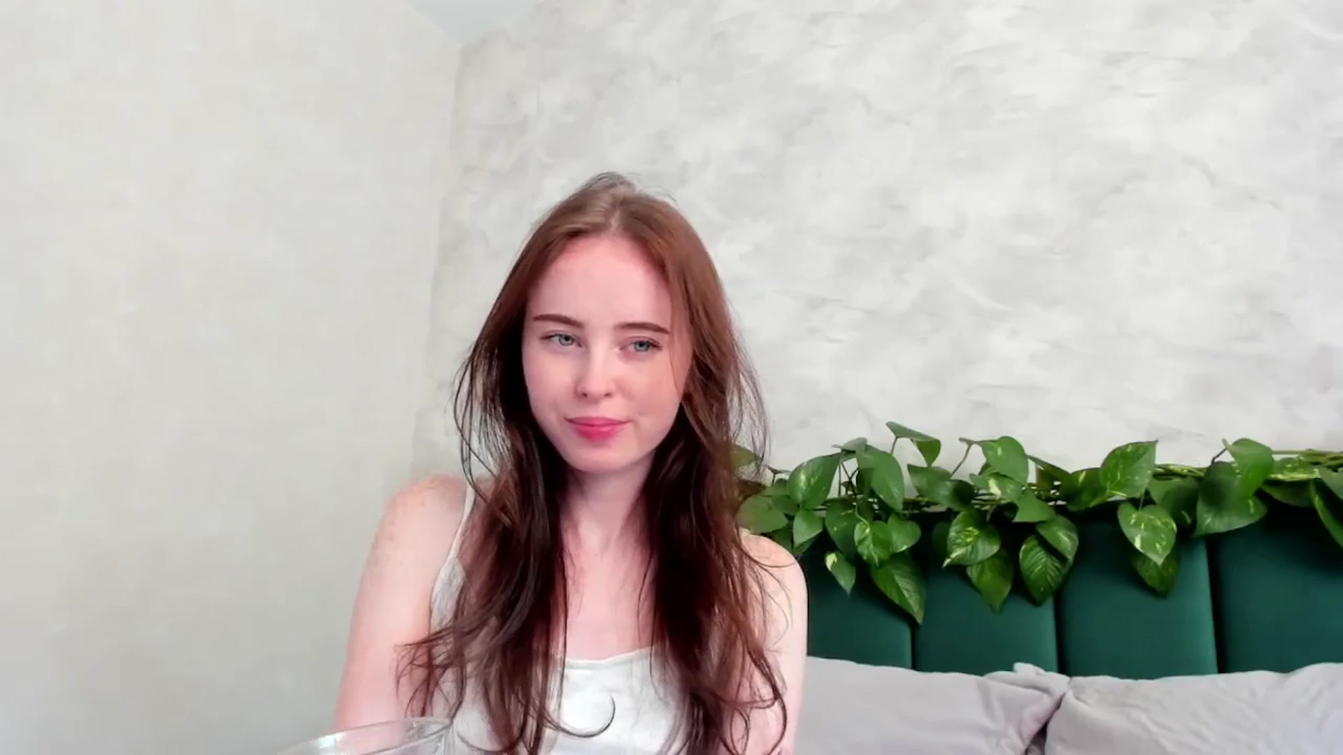 Gallery image thumbnail from userSasha's myfreecams stream on, 09/30/2025, 12:20 image 5 of 20