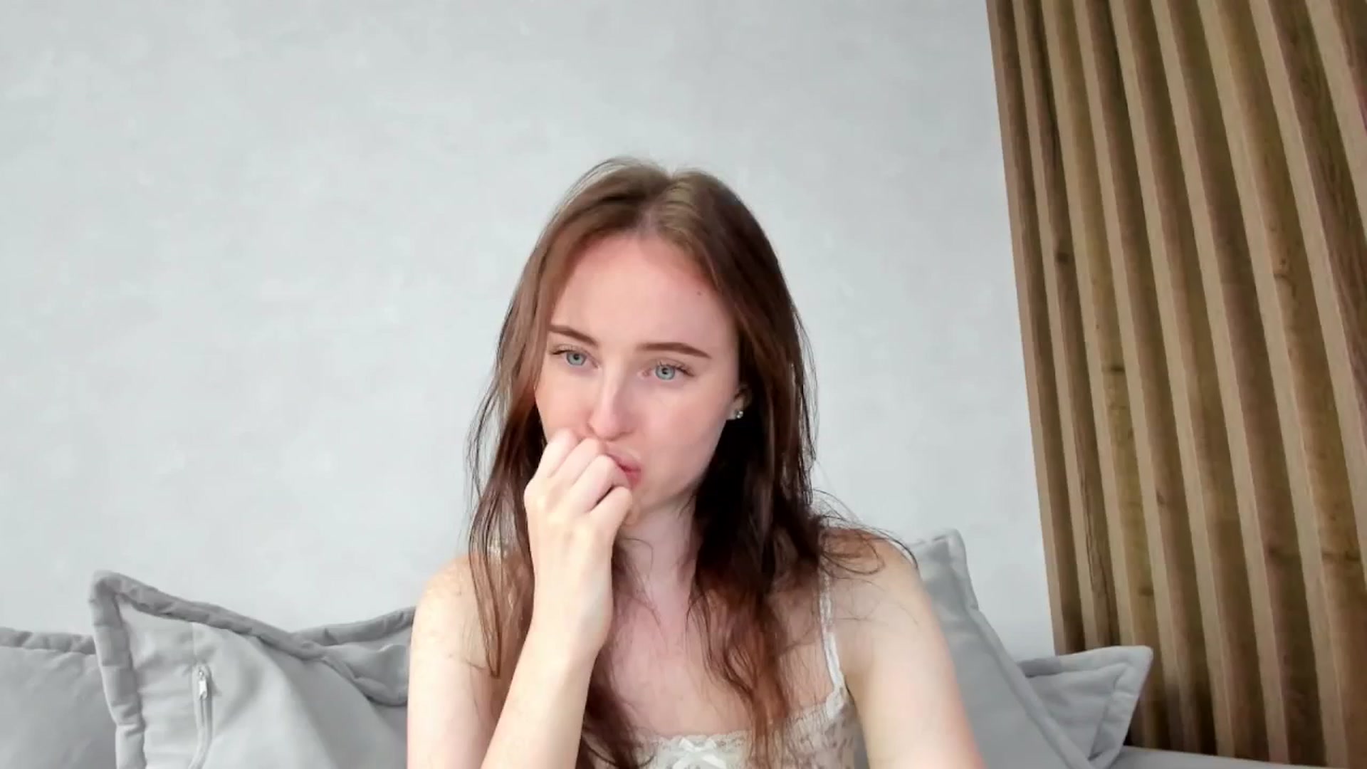 Gallery image thumbnail from userSasha's myfreecams stream on, 10/05/2025, 05:56 image 15 of 20
