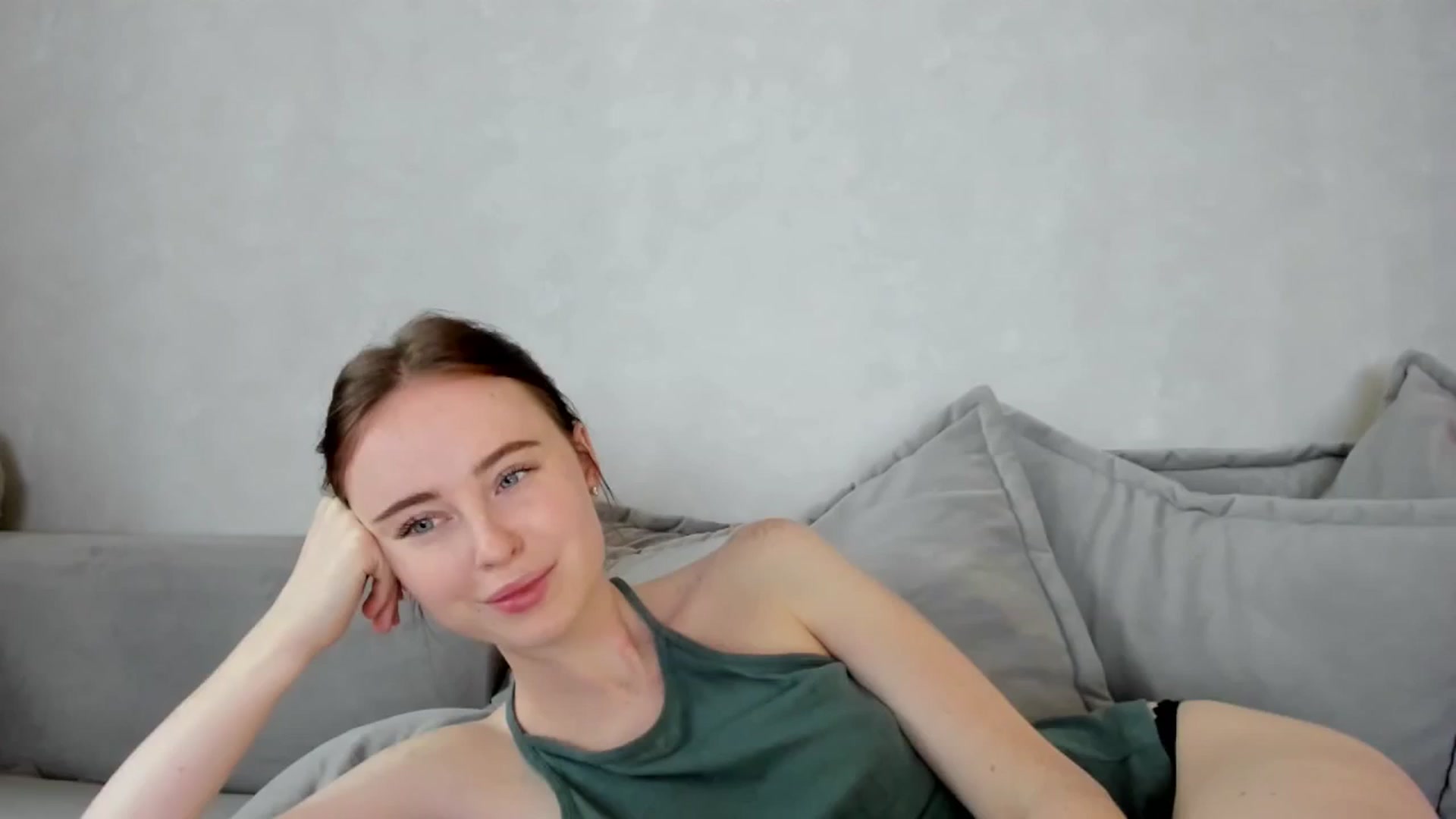 Gallery image thumbnail from userSasha's myfreecams stream on, 10/25/2025, 06:51 image 20 of 20