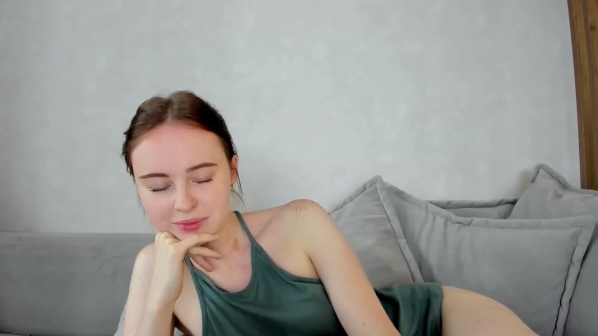 Gallery image thumbnail from userSasha's myfreecams stream on, 10/25/2025, 06:51 image 19 of 20