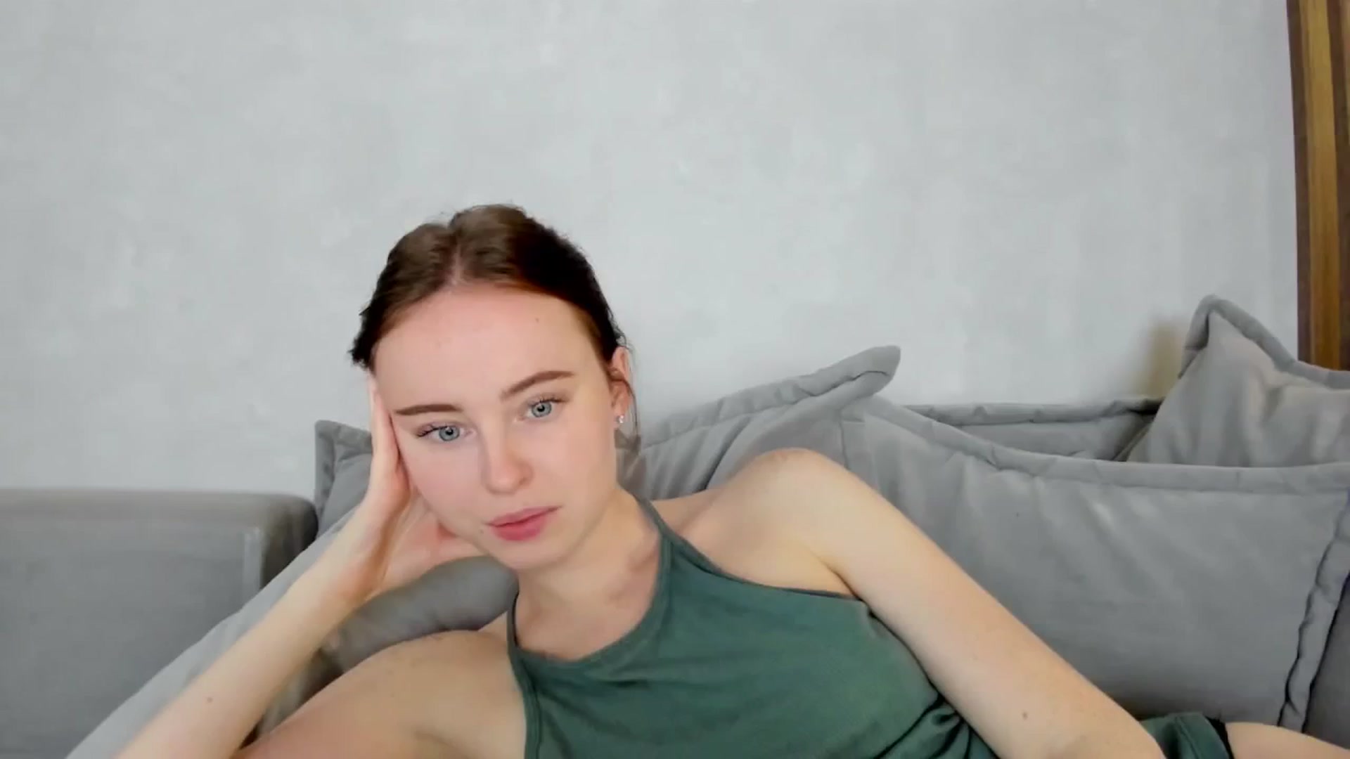 Gallery image thumbnail from userSasha's myfreecams stream on, 10/25/2025, 06:51 image 1 of 20