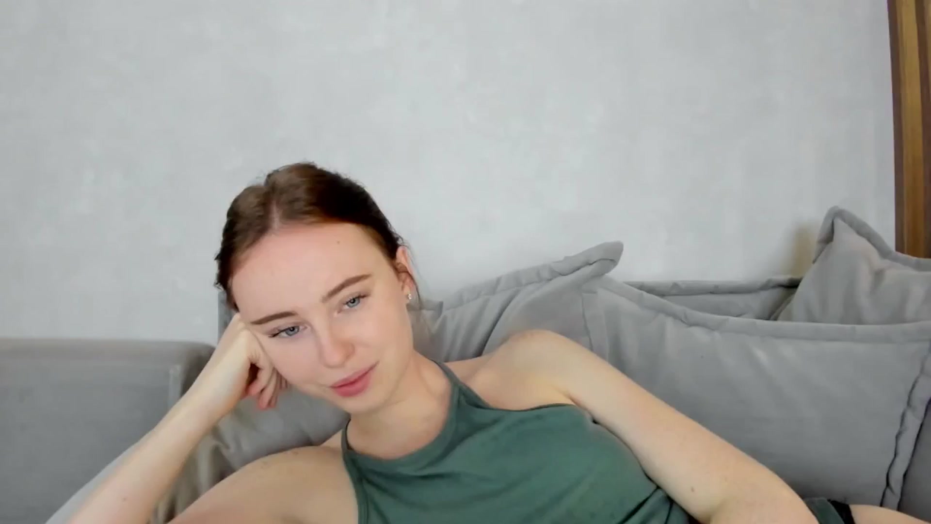 Gallery image thumbnail from userSasha's myfreecams stream on, 10/25/2025, 06:51 image 4 of 20