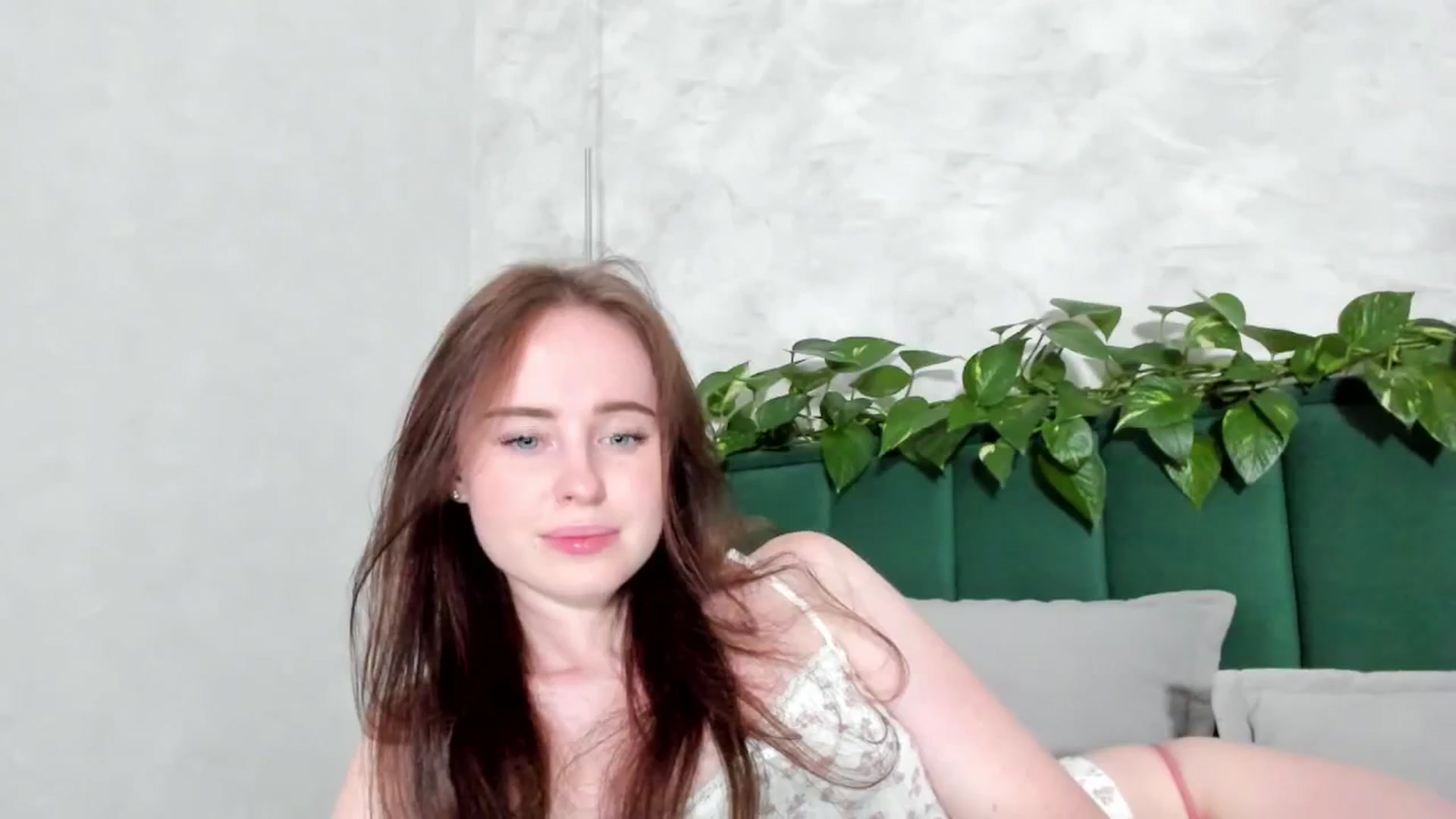 Gallery image thumbnail from userSasha's myfreecams stream on, 10/28/2025, 17:28 image 4 of 20