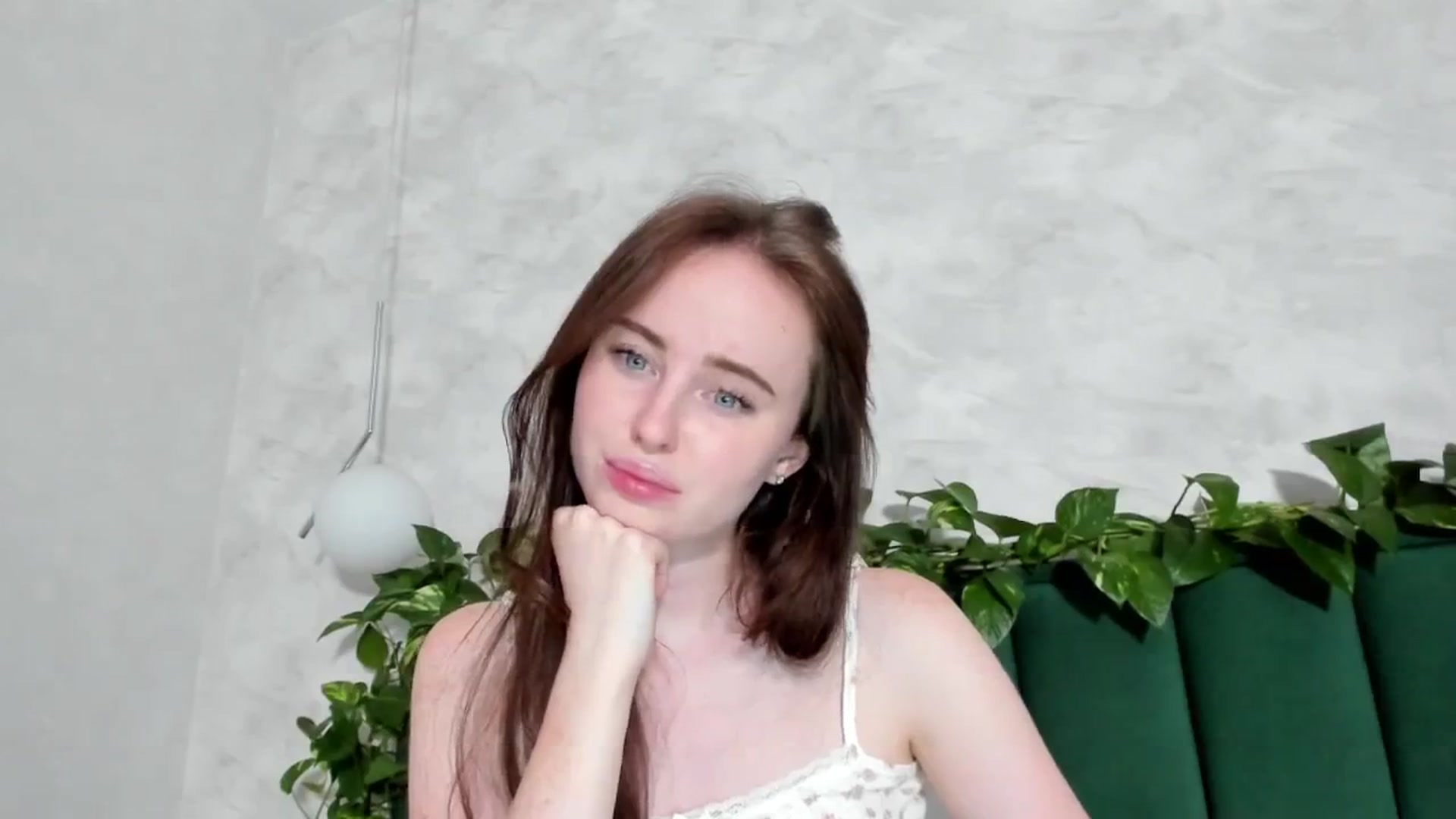 Gallery image thumbnail from userSasha's myfreecams stream on, 10/28/2025, 17:28 image 16 of 20