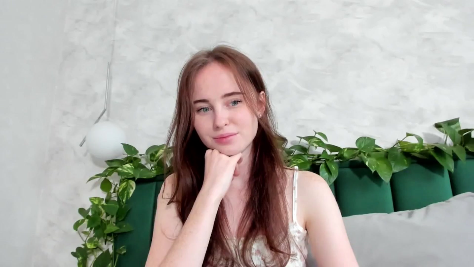 Gallery image thumbnail from userSasha's myfreecams stream on, 11/06/2025, 10:57 image 12 of 20