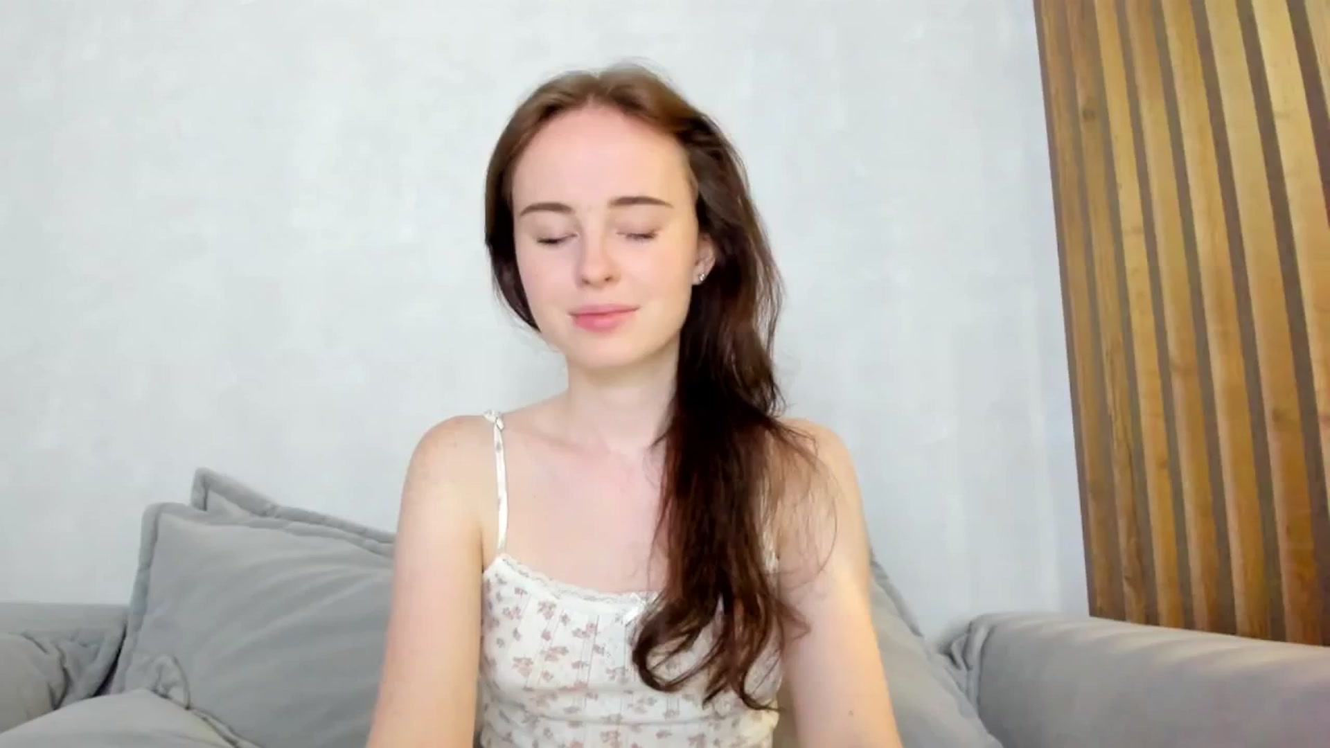 Gallery image thumbnail from userSasha's myfreecams stream on, 11/08/2025, 05:57 image 6 of 20