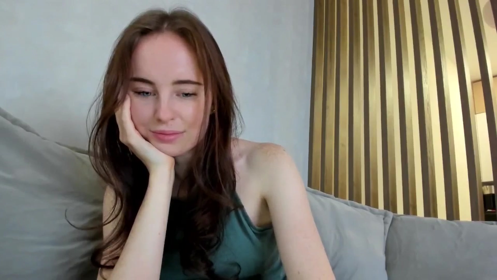 Gallery image thumbnail from userSasha's myfreecams stream on, 11/13/2025, 10:38 image 16 of 20
