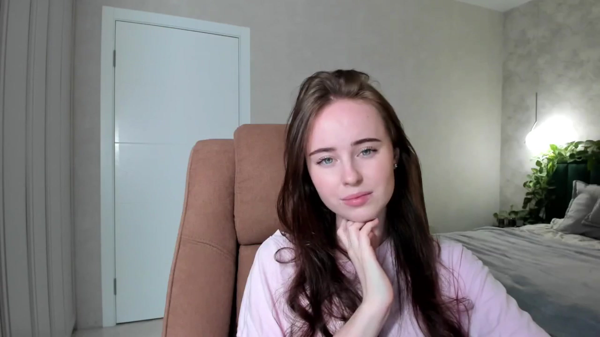 Gallery image thumbnail from userSasha's myfreecams stream on, 12/11/2025, 14:06 image 6 of 20
