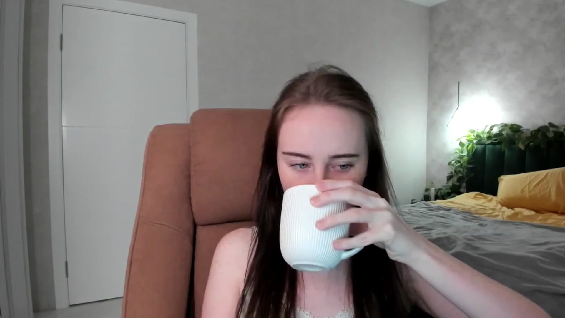 Gallery image thumbnail from userSasha's myfreecams stream on, 12/22/2025, 16:20 image 5 of 20
