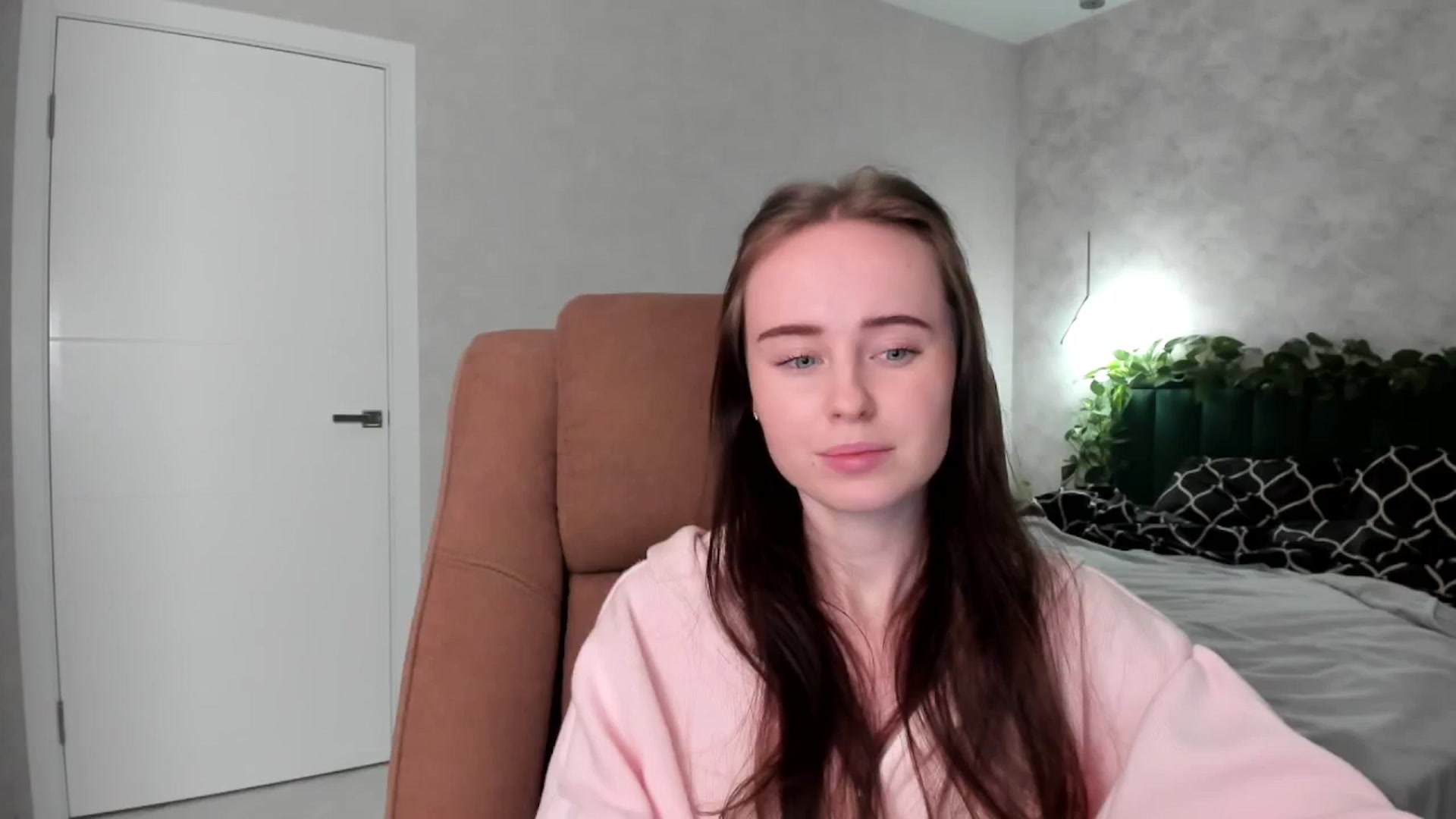 Gallery image thumbnail from userSasha's myfreecams stream on, 12/25/2025, 17:32 image 7 of 20