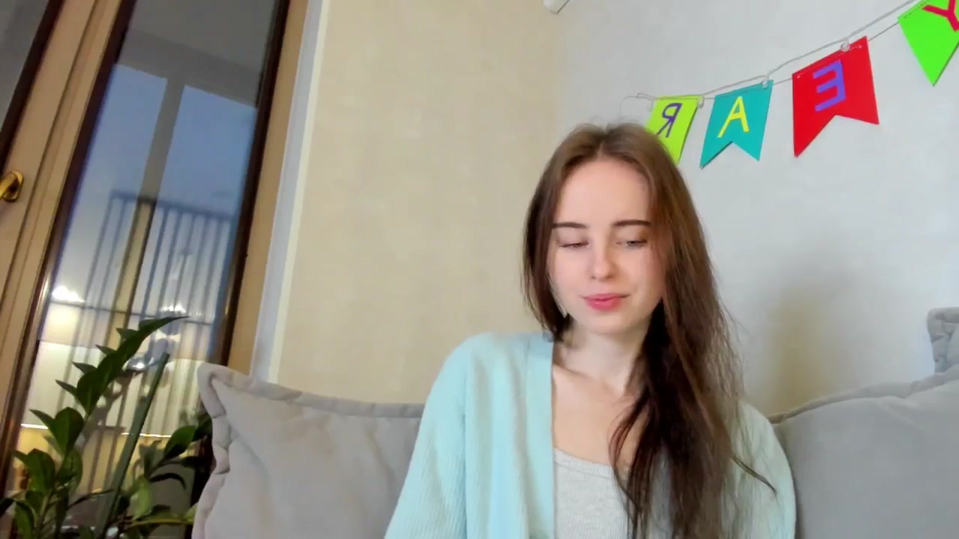 Gallery image thumbnail from userSasha's myfreecams stream on, 12/28/2025, 06:49 image 9 of 20