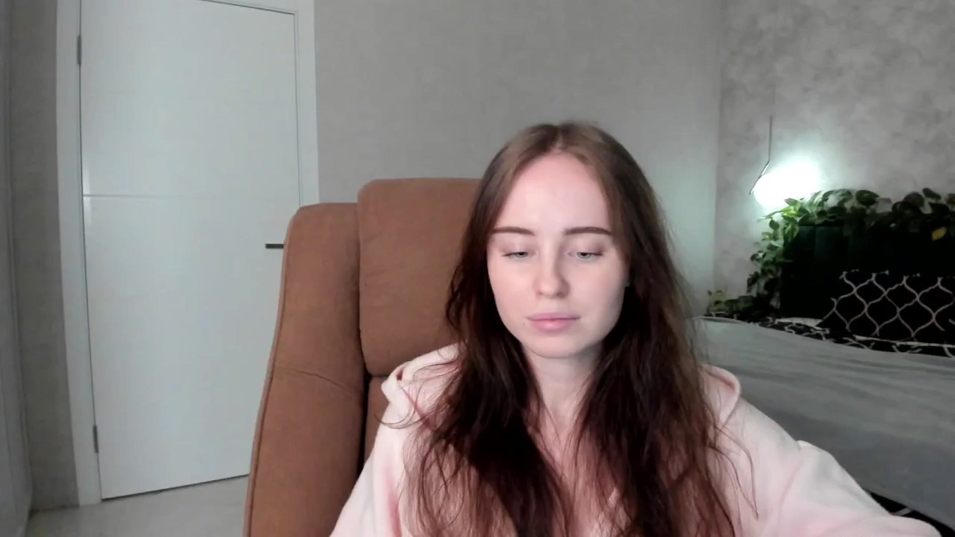 Gallery image thumbnail from userSasha's myfreecams stream on, 12/29/2025, 16:15 image 17 of 20
