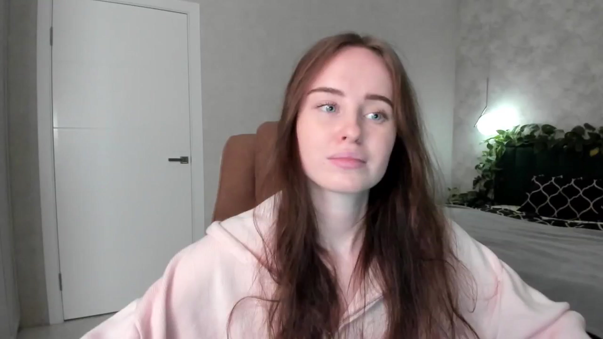 Gallery image thumbnail from userSasha's myfreecams stream on, 12/29/2025, 16:15 image 1 of 20