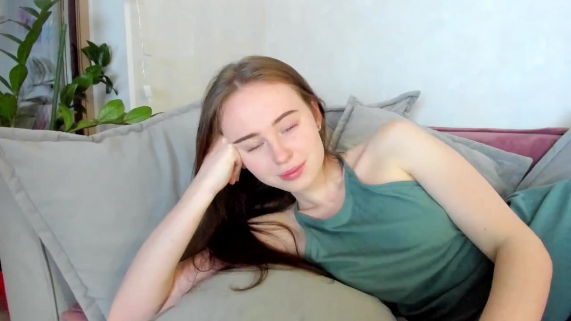 Gallery image thumbnail from userSasha's myfreecams stream on, 01/03/2026, 05:57 image 12 of 20