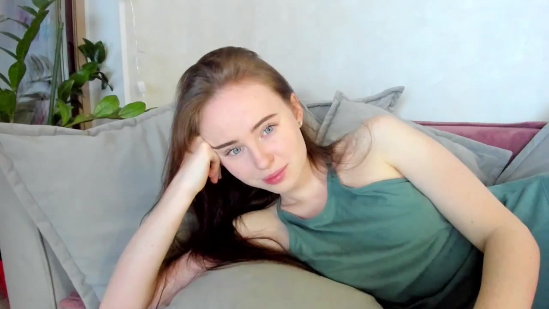 Gallery image thumbnail from userSasha's myfreecams stream on, 01/03/2026, 05:57 image 19 of 20