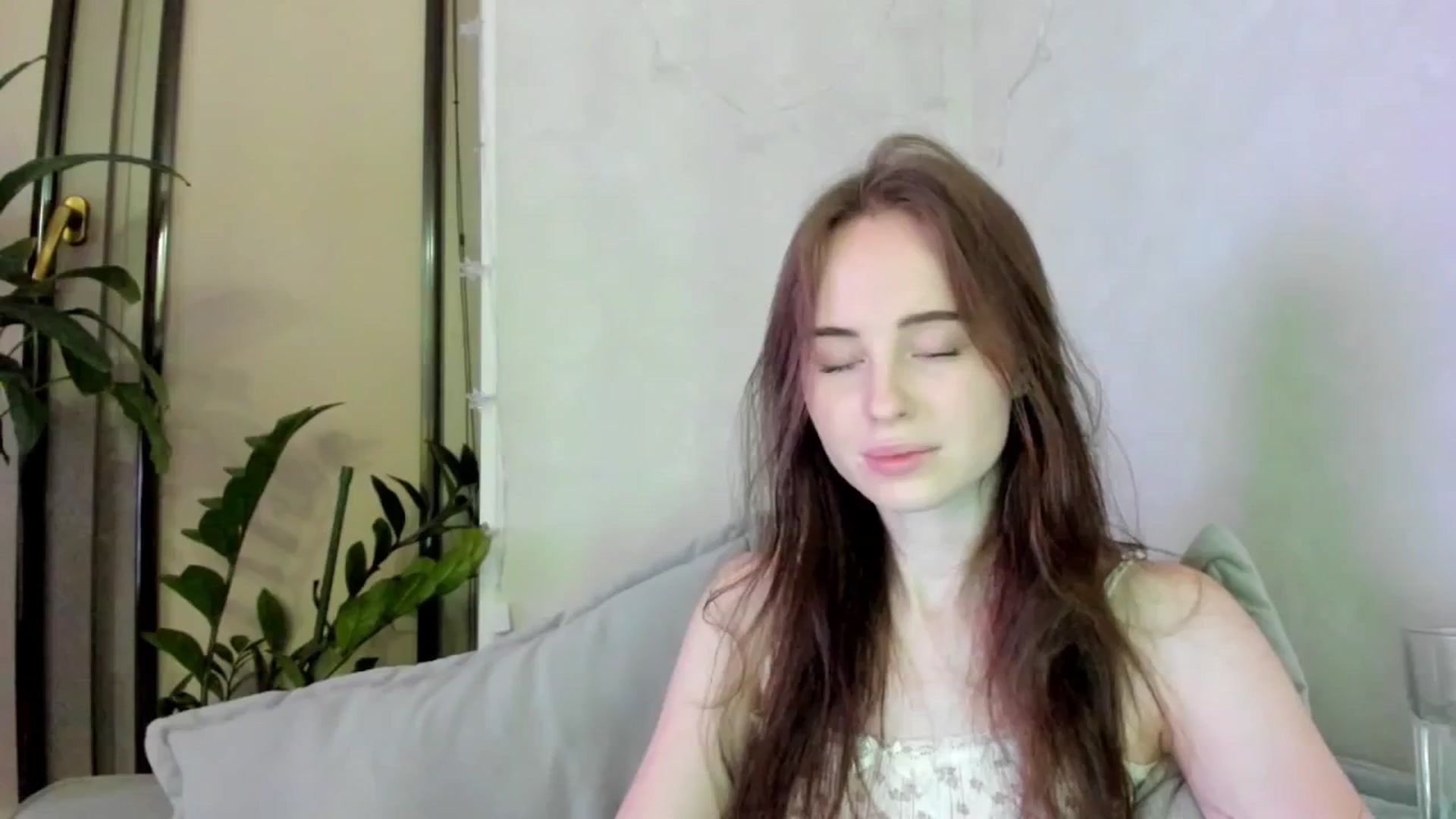 Gallery image thumbnail from userSasha's myfreecams stream on, 01/21/2026, 05:13 image 18 of 20